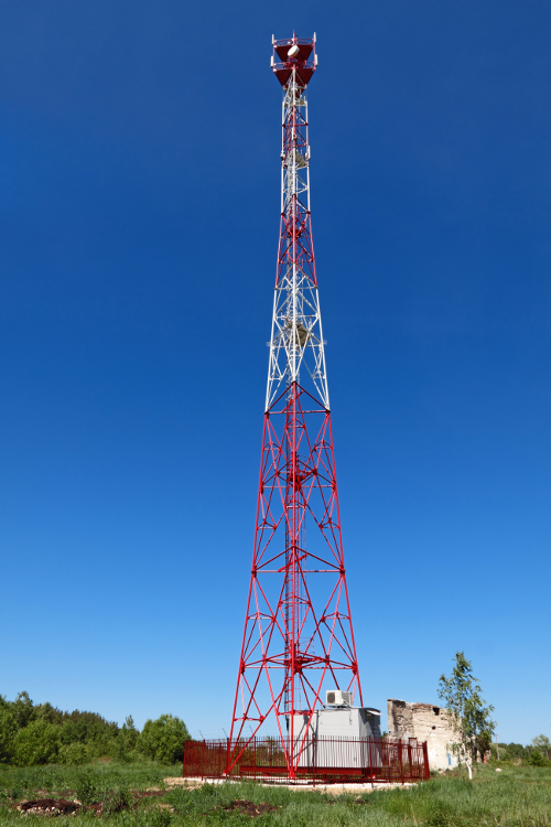 Residential tower with antennas of cellular communication